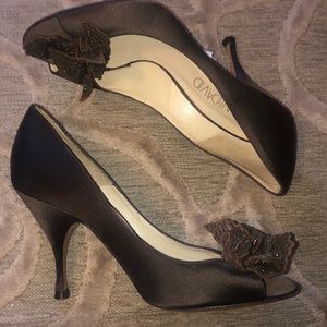 NWT🌷JOAN & DAVID🌷Brown satin bead peep toe pump